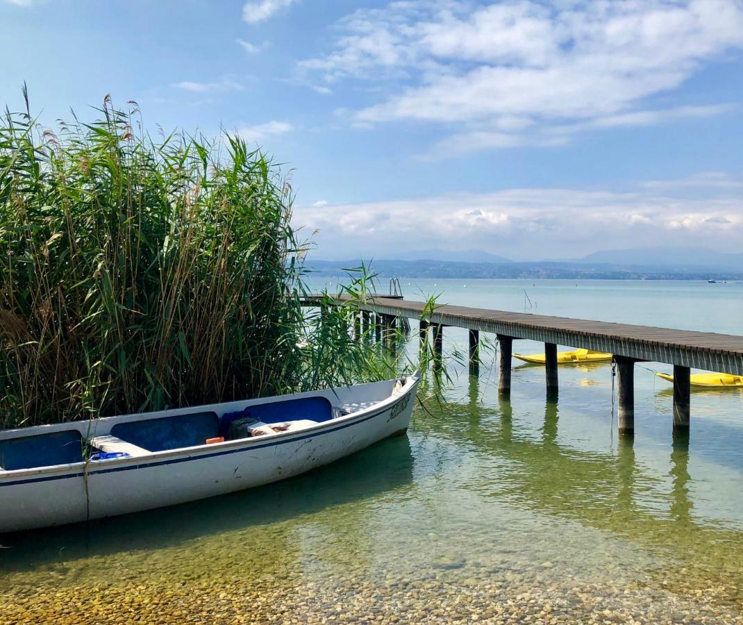Sky Fort Garda View سيرمِيوني المظهر الخارجي الصورة